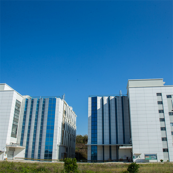Cosmo Manufacturing Base